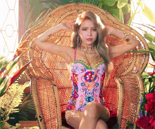 솔라 마마무 수영복 뮤직비디오 뮤비 GIF - Solar Mamamoo Swimsuit GIFs