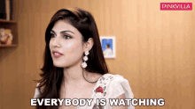 Everybody Is Watching Rhea Chakraborty GIF - Everybody Is Watching Rhea Chakraborty Pinkvilla GIFs