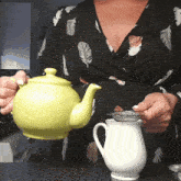 Cup Of Tea Cuppa GIF - Cup Of Tea Cuppa Hot Cup Of Tea GIFs