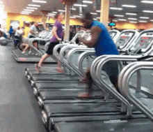 How To Make Everybody Else At The Gym Look Like A Slacker GIF