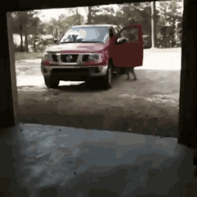 garage-door.gif