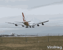 Landing Plane GIF - Landing Plane Arrival GIFs