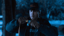 Plugging In Clark Griswold GIF - Plugging In Clark Griswold Christmas Vacation GIFs