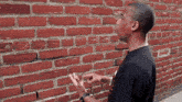 Wall Ignore GIF - Wall Ignore Talking GIFs