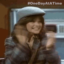 Clapping Barbara Cooper GIF - Clapping Barbara Cooper One Day At A Time GIFs