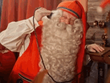 Santa Claus Yes GIF - Santa Claus Yes Approved GIFs