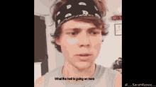 What The Hell Is Going On Here GIF - 5sos 5seconds Of Summer Ashton Irwin GIFs
