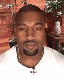 Kanye West Kanye GIF - Kanye West Kanye Kanye West Stare GIFs
