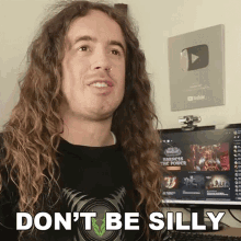 Dont Be Silly Bradley Hall GIF - Dont Be Silly Bradley Hall Dont Be Ridiculous GIFs