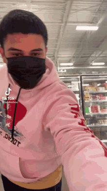 Grocery Store Death Stare Shade GIF - Grocery Store Death Stare Shade GIFs