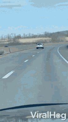 Walking Horse In A Highway GIF - Walking Horse In A Highway Run Away Horse GIFs
