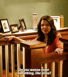 Pizza Gilmore Girls GIF - Pizza Gilmore Girls Do You Wanna Order Something GIFs