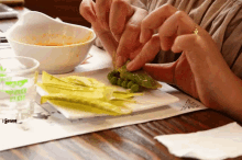 완두콩 음식 먹방 GIF - Pea Peas Korean Food GIFs