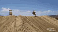 stunt dirt rider yamaha yz450f flying ramp