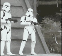 Asi No GIF - Stormtroopers Asi No Baile Gracioso GIFs