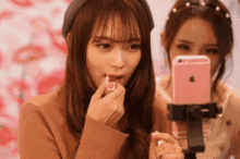 化妆 唇彩 美女 直播 GIF - Lipstick Beauty Live Streaming GIFs
