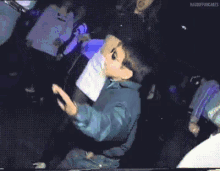 GIF