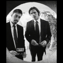 GIF