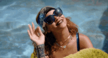 Rihanna Hello GIF - Rihanna Hello Pool GIFs