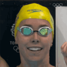 Smile Emma Mckeon GIF - Smile Emma Mckeon Australia Swimming Team GIFs