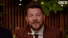 It Says Cake Manu Feildel GIF - It Says Cake Manu Feildel My Kitchen Rules GIFs