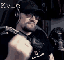 Kyle Fist GIF - Kyle Fist Silly GIFs