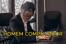 Guilherme Muramatsu Homem Computador Legal GIF - Guilherme Muramatsu Homem Computador Legal Homem Forte GIFs