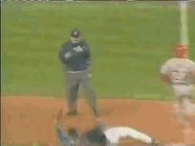 Rey Ordoñez GIF - Rey Ordonez Baseball Catch And Dive GIFs