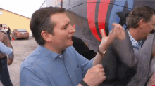 Ted Cruz Daughter GIF - Kiss Embarrassed Ted Cruz GIFs