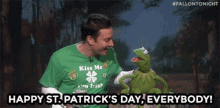 Jimmy Fallon Kermit GIF - Jimmy Fallon Kermit St Patricks Day GIFs