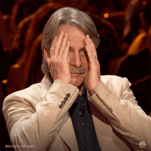 Cant Look Jeff Foxworthy GIF - Cant Look Jeff Foxworthy Bring The Funny GIFs