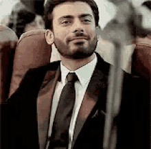 fawad khan pakistani actor suit bae