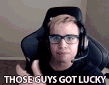 Those Guys Got Lucky They Are Lucky GIF - Those Guys Got Lucky They Are Lucky Blessed GIFs