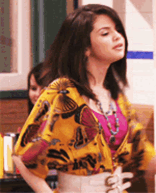 Dancing Selena Gomez GIF - Dancing Selena Gomez Dance Moves GIFs