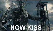 Lord Of The Rings Now Kiss GIF