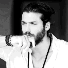 Can Yaman Camet GIF - Can Yaman Camet Thinking GIFs