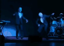 Les Luthiers GIF