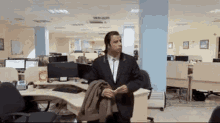 Confused Lost GIF - Confused Lost John Travolta GIFs