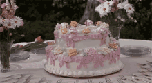 Exploding Cake - Cake GIF