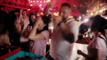 Icko Bar GIF - Icko Bar Party GIFs