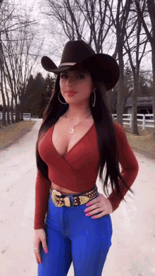 Chv Cowgirl GIF - Chv Cowgirl Latina GIFs