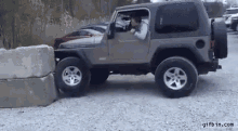 Parking Fail GIF - Jeep Parking All Terrain GIFs