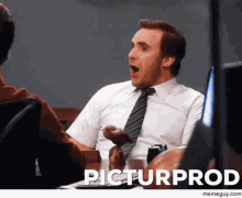 Surprise Oh GIF - Surprise Oh Wat GIFs