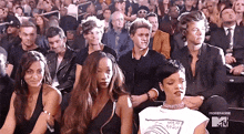One Direction Reaction One Direction Vma GIF - One Direction Reaction One Direction Vma 1d GIFs