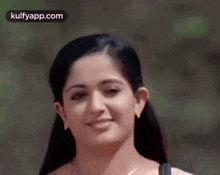 Smile.Gif GIF - Smile Kavya Madhavan Paappi Appacha GIFs