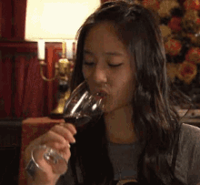 Drinking Krystaljung GIF - Drinking Krystaljung Jungsoojung GIFs