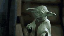 Yoda Embarrassed GIF - Yoda Embarrassed Leave GIFs