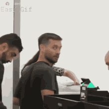 GIF