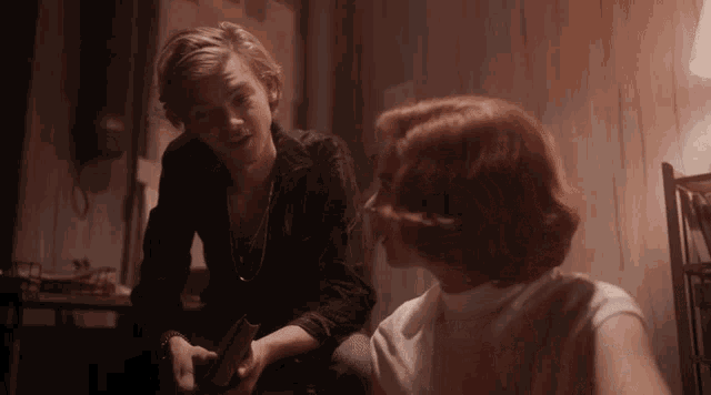 The Queens Gambit Thomas Brodie Sangster GIF - The Queens Gambit