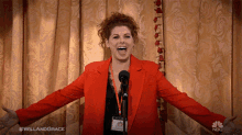 Singing On Stage GIF - Singing On Stage Performance GIFs
